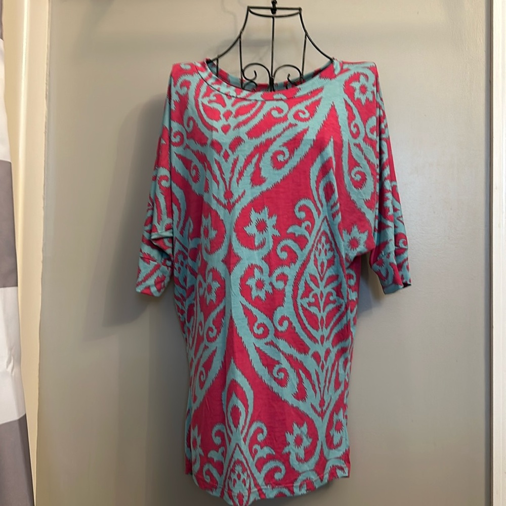 Women’s size M blouse
